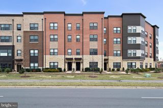 44742 TIVERTON SQ, Ashburn, VA 20147