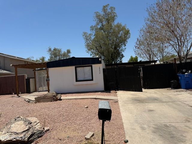 18432 N 2ND Street, Phoenix, AZ 85022