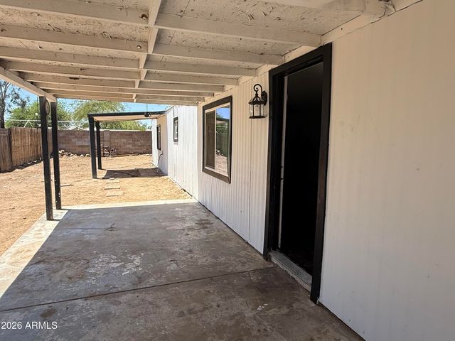 18432 N 2ND Street, Phoenix, AZ 85022