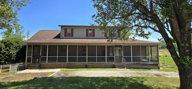 2120 Green Mountain Rd, NE, Cookeville, TN 38506