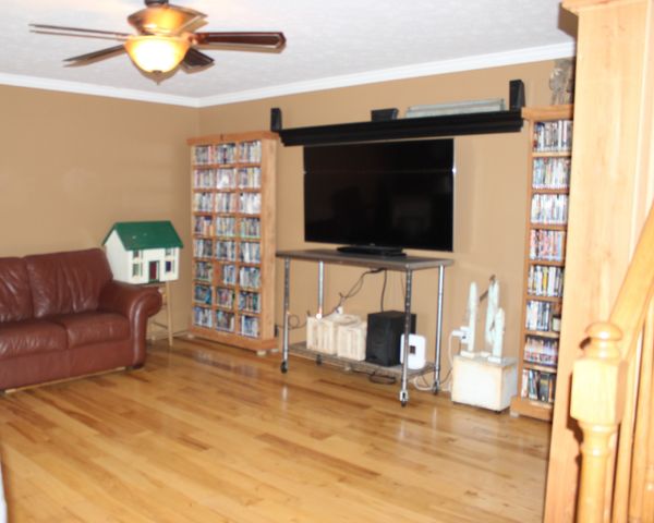 2120 Green Mountain Rd, NE, Cookeville, TN 38506