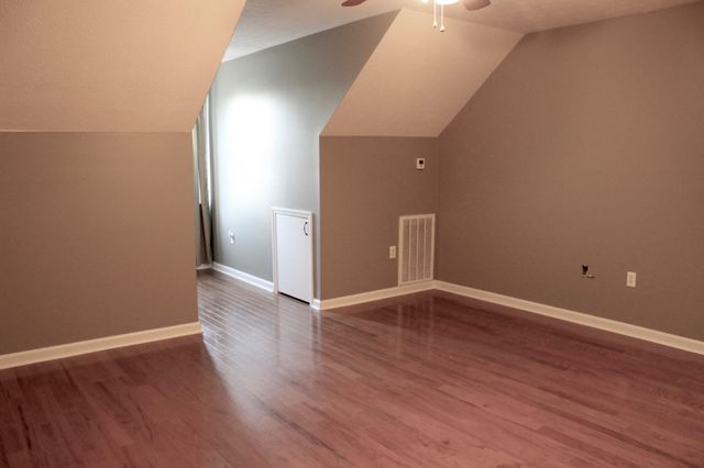 2120 Green Mountain Rd, NE, Cookeville, TN 38506