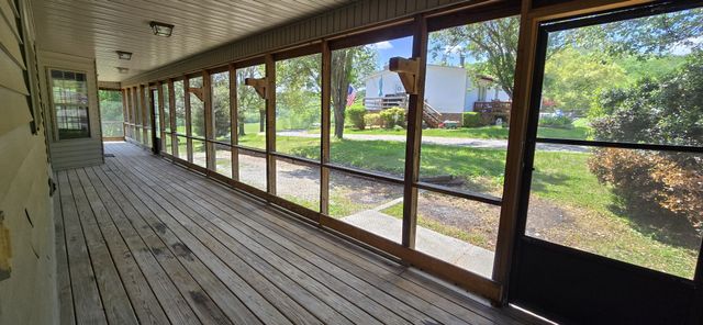 2120 Green Mountain Rd, NE, Cookeville, TN 38506