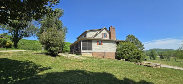 2120 Green Mountain Rd, NE, Cookeville, TN 38506