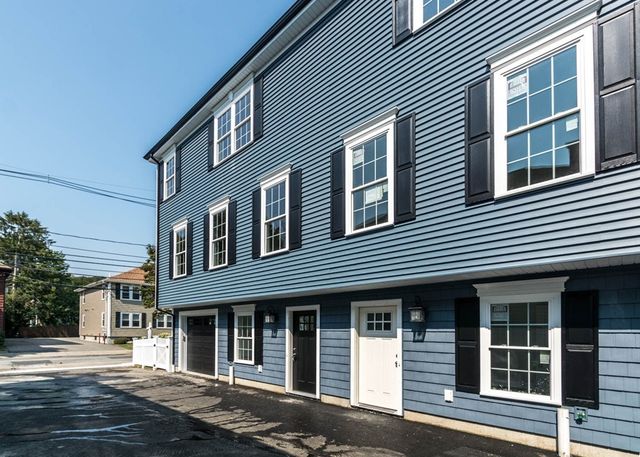 33 Eddy Street 1, Waltham, MA 02453
