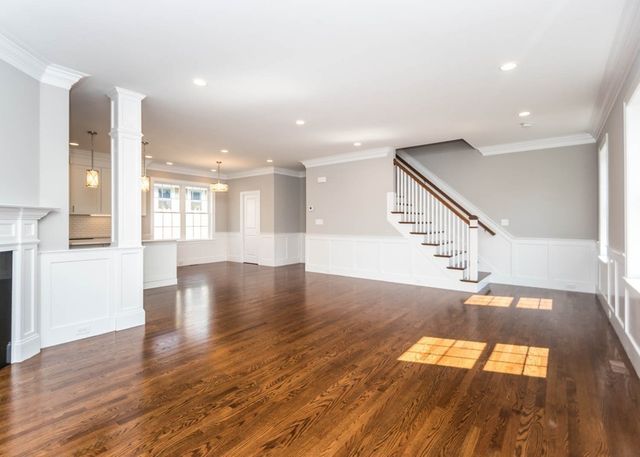 33 Eddy Street 1, Waltham, MA 02453