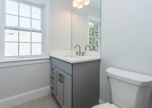 33 Eddy Street 1, Waltham, MA 02453