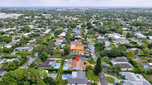 903 SW 28th Avenue, Boynton Beach, FL 33435