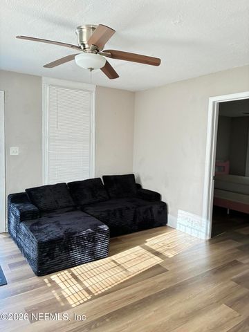 1138 E 13TH Street, Jacksonville, FL 32206