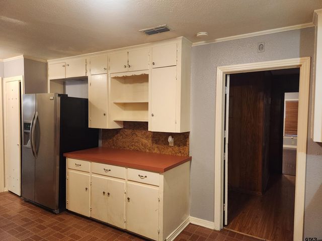2002 Belvedere Blvd, Tyler, TX 75702