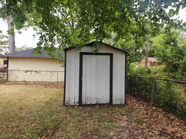 2002 Belvedere Blvd, Tyler, TX 75702