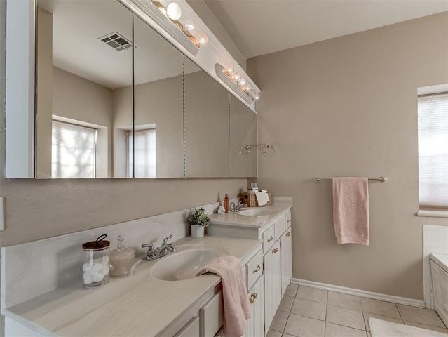 8304 NW 83rd Street, Oklahoma City, OK 73132