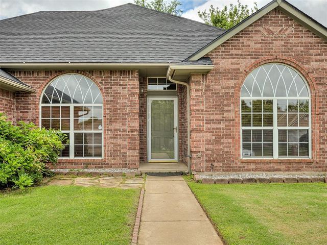8304 NW 83rd Street, Oklahoma City, OK 73132