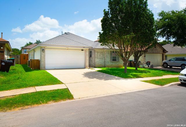 8531 SNAKEWEED DR, Converse, TX 78109
