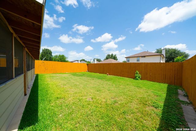 8531 SNAKEWEED DR, Converse, TX 78109