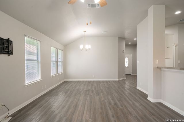 8531 SNAKEWEED DR, Converse, TX 78109