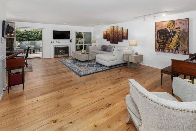 2047 Caminito Circulo Norte, La Jolla, CA 92037