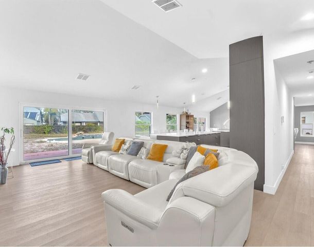 4391 NW 51st Street, Coconut Creek, FL 33073