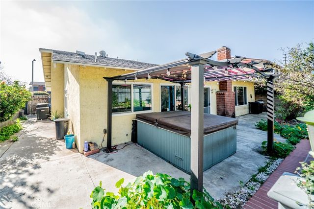 1721 Kimberly, West Covina, CA 91792