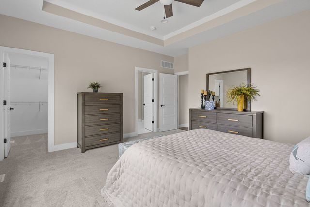 1218 S. 2nd Street, Eldridge, IA 52748