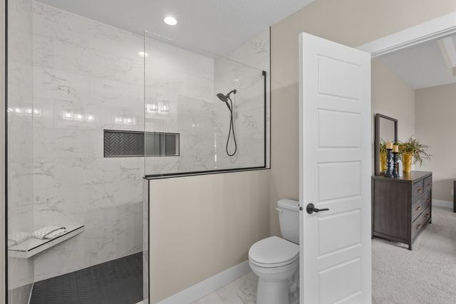 1218 S. 2nd Street, Eldridge, IA 52748