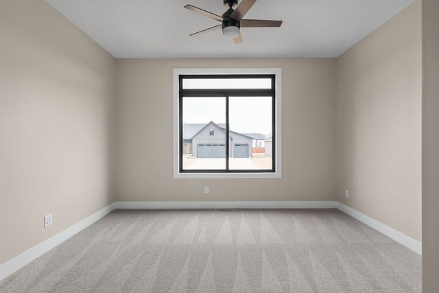 1218 S. 2nd Street, Eldridge, IA 52748