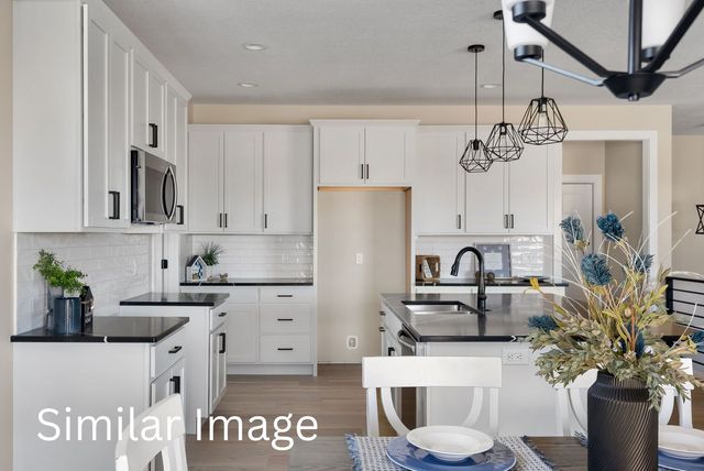 1218 S. 2nd Street, Eldridge, IA 52748