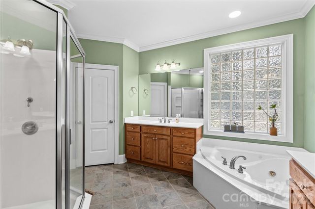 158 Winding Brook Way, Statesville, NC 28625