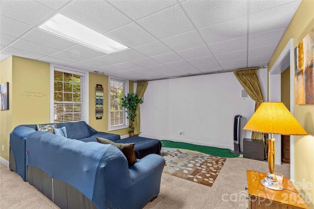 158 Winding Brook Way, Statesville, NC 28625