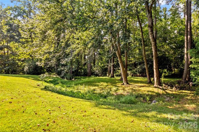 158 Winding Brook Way, Statesville, NC 28625
