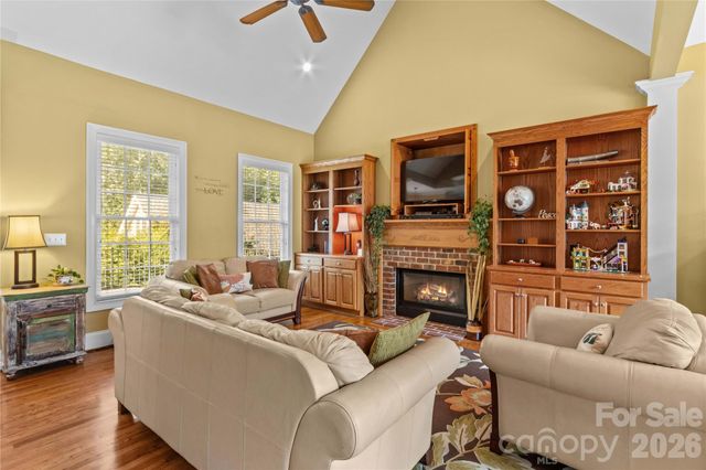 158 Winding Brook Way, Statesville, NC 28625