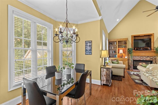 158 Winding Brook Way, Statesville, NC 28625