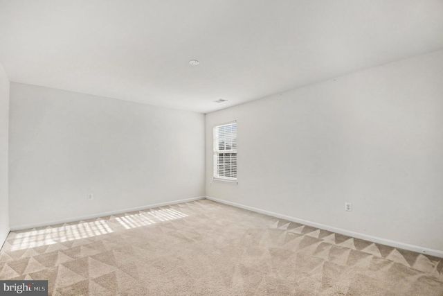 3 BRUSHY CREEK CIR, Fredericksburg, VA 22406