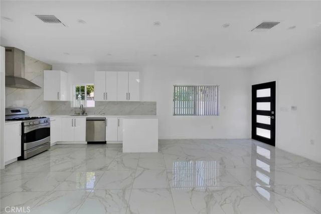 634 E Valencia Avenue, Burbank, CA 91501