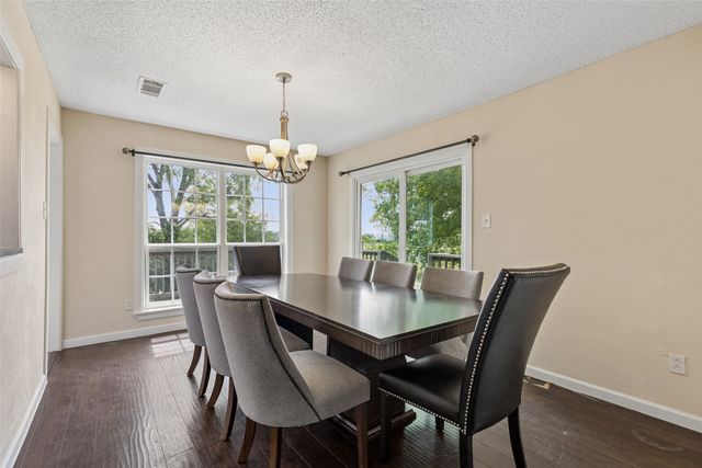 801 Country Club Place, Grand Prairie, TX 75052