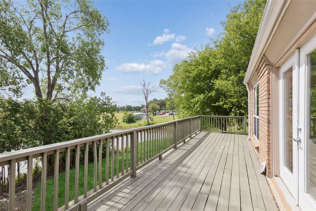801 Country Club Place, Grand Prairie, TX 75052