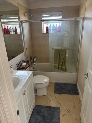 317 COUNTRY MEADOWS WAY, Bradenton, FL 34212