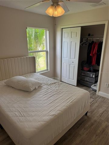 317 COUNTRY MEADOWS WAY, Bradenton, FL 34212