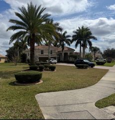 317 COUNTRY MEADOWS WAY, Bradenton, FL 34212
