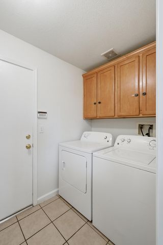 5240 W Wren Court, Visalia, CA 93291