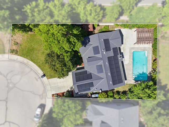 5240 W Wren Court, Visalia, CA 93291