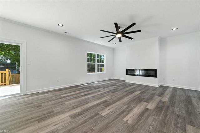 236 Buxton AVE, Newport News, VA 23607