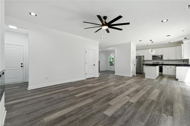 236 Buxton AVE, Newport News, VA 23607