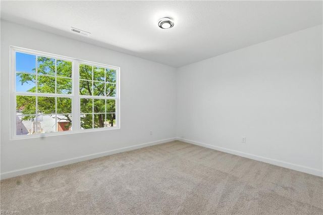 236 Buxton AVE, Newport News, VA 23607