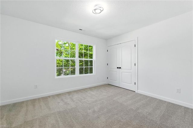 236 Buxton AVE, Newport News, VA 23607