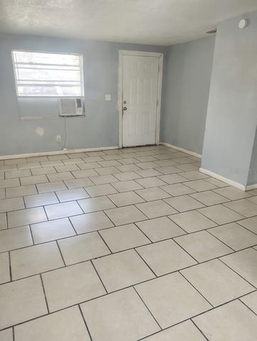 5204 N 45TH STREET A, Tampa, FL 33610