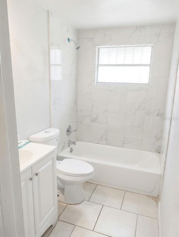 5204 N 45TH STREET A, Tampa, FL 33610