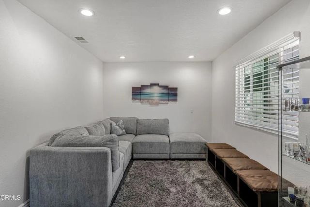 2520 Oarfish Lane, Oxnard, CA 93035