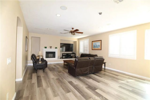 2442 Old Windmill Court, Riverside, CA 92503