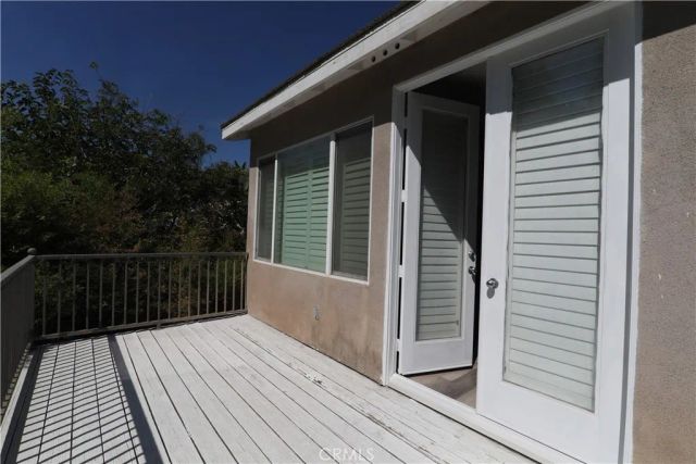 2442 Old Windmill Court, Riverside, CA 92503